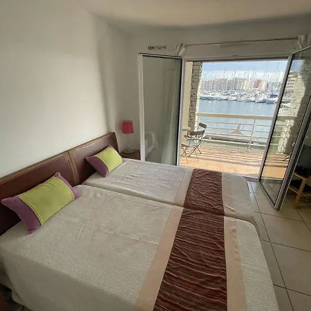 Superbe Marina De Luxe Au Cap D'agde Avec Jacuzzi, Garage Et Vue Port - Fr-1-723-62 アパート アグド